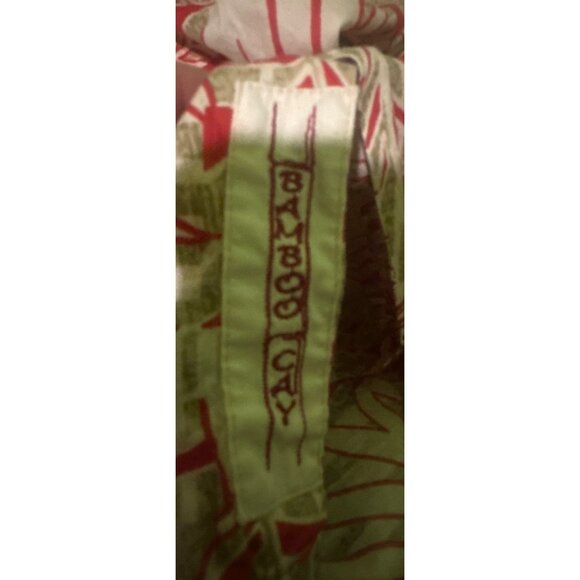 Bamboo Cay Mens Hawaiian Shirt M Red Beige Palm Leaf 100% Cotton Lawn Made In Ko - Picture 6 of 6